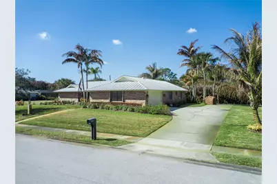 915 32nd Avenue, Vero Beach, FL 32960 - Photo 6