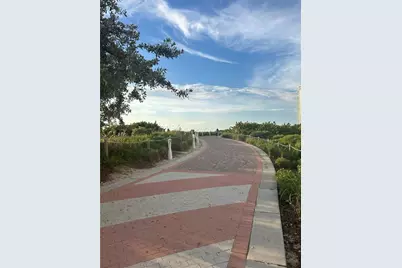 345 Ocean Drive #512, Miami Beach, FL 33139 - Photo 12