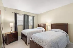 1971 SE 5th Ct, Pompano Beach, FL 33060 - Photo 10