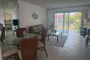 9400 Sunrise Lakes Blvd, Sunrise, FL 33322 - Photo 8