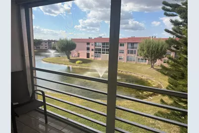 9400 Sunrise Lakes Boulevard #304, Sunrise, FL 33322 - Photo 22