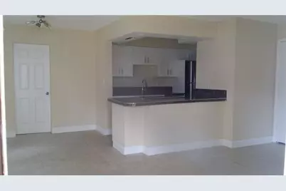 8877 NW 28th Drive #3, Coral Springs, FL 33065 - Photo 4