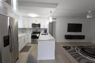 352 Brittany H, Delray Beach, FL 33446 - Photo 4