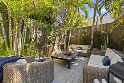 228 NE 16th Terrace, Fort Lauderdale, FL 33301 - Photo 1