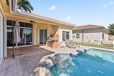 16364 NW 14th Street, Pembroke Pines, FL 33028 - Photo 4