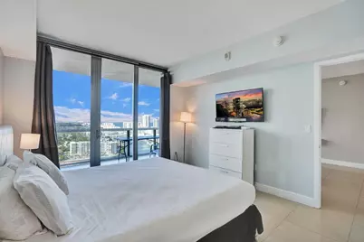 2600 E Hallandale Beach Boulevard #T3210, Hallandale Beach, FL 33009 - Photo 12