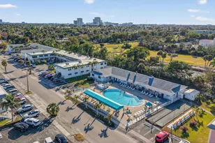 1354 N 12th Ct, Hollywood, FL 33019 - Photo 60