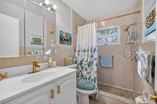 1354 N 12th Ct, Hollywood, FL 33019 - Photo 10