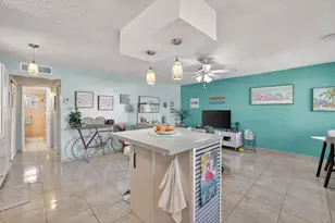 1354 N 12th Ct, Hollywood, FL 33019 - Photo 24
