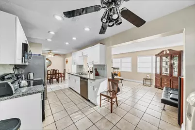 4806 NW 49 Drive, Tamarac, FL 33319 - Photo 8