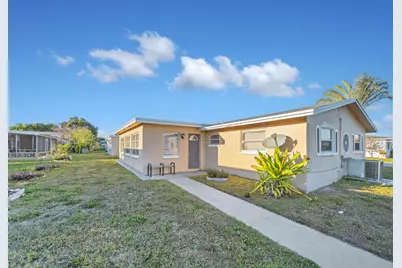 4806 NW 49 Drive, Tamarac, FL 33319 - Photo 2