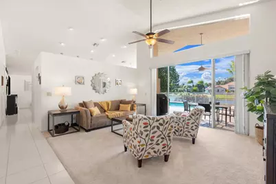 9938 N Springs Way, Coral Springs, FL 33076 - Photo 6