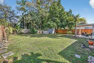 131 SW 7th Terrace, Hallandale Beach, FL 33009 - Photo 36