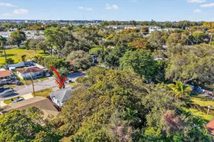 131 SW 7th Terrace, Hallandale Beach, FL 33009 - Photo 48