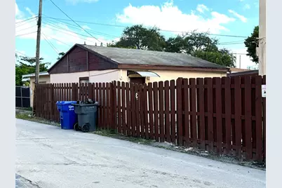 1955 Lincoln Street #3, Hollywood, FL 33020 - Photo 2