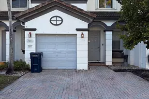 7848 NW 114th Path, Doral, FL 33178 - Photo 8