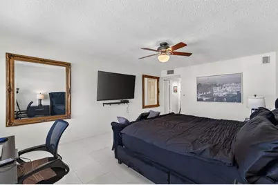 1149 Hillsboro Mile #PH07, Pompano Beach, FL 33062 - Photo 32