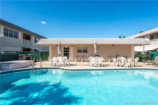 1560 McKinley St, Hollywood, FL 33020 - Photo 10