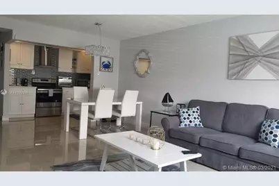 1560 McKinley Street #110W, Hollywood, FL 33020 - Photo 2