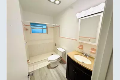 349 SE 12th Avenue, Pompano Beach, FL 33060 - Photo 10