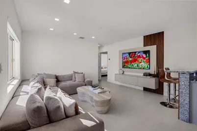 18340 NE 20th Court, North Miami Beach, FL 33179 - Photo 8