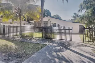 1728 NW 114th St, Miami, FL 33167 - Photo 1