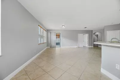 2332 SW 126th Avenue, Miramar, FL 33027 - Photo 10