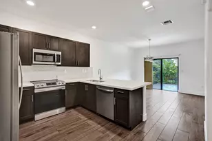 4676 Caspian Way, Davie, FL 33314 - Photo 10