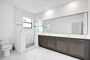 4676 Caspian Way, Davie, FL 33314 - Photo 4