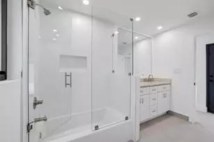550 SW 6th Ave, Boca Raton, FL 33486 - Photo 30