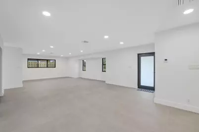 550 SW 6th Avenue, Boca Raton, FL 33486 - Photo 10