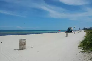 2655 Collins Ave, Miami Beach, FL 33140 - Photo 10