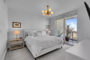 90 SW 3rd St, Miami, FL 33130 - Photo 4