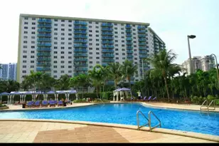 19370 Collins Ave, North Miami Beach, FL 33160 - Photo 30