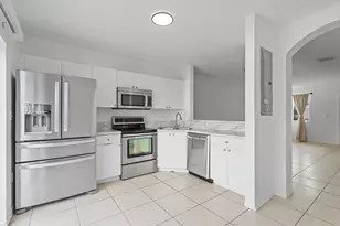 13765 SW 171st Terrace, Florida City, FL 33177 - Photo 4