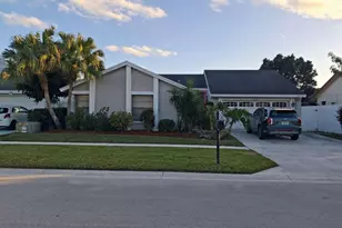 11696 Countryview Ln, Boca Raton, FL 33428 - Photo 1