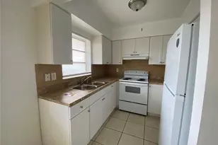 5400 Hollywood Blvd, Hollywood, FL 33021 - Photo 4