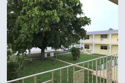 5400 Hollywood Boulevard #14, Hollywood, FL 33021 - Photo 2