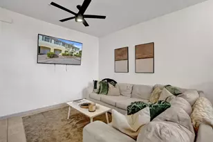 159 SW 7th Ct, Pompano Beach, FL 33060 - Photo 8