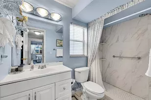 9041 Sunrise Lakes Blvd, Sunrise, FL 33322 - Photo 4