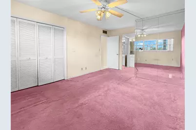 605 Oaks Drive #703, Pompano Beach, FL 33069 - Photo 4