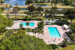 605 Oaks Dr, Pompano Beach, FL 33069 - Photo 12