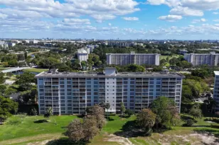 605 Oaks Dr, Pompano Beach, FL 33069 - Photo 38