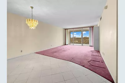 605 Oaks Drive #703, Pompano Beach, FL 33069 - Photo 4