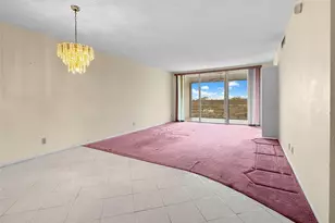 605 Oaks Dr, Pompano Beach, FL 33069 - Photo 4