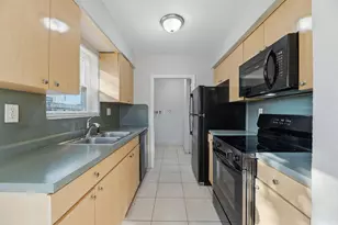 5649 SW 36th Ct, West Park, FL 33023 - Photo 8