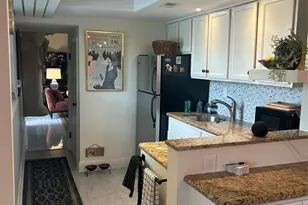 4001 NE 14th Ave, Oakland Park, FL 33334 - Photo 10