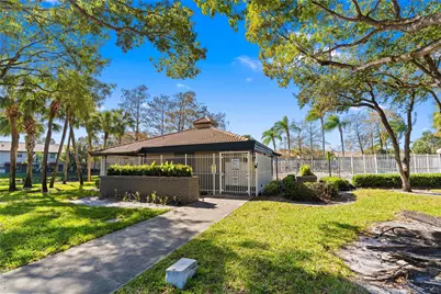 9129 N Vineyard Lake Drive #9129, Plantation, FL 33324 - Photo 42