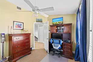 9129 N Vineyard Lake Dr, Plantation, FL 33324 - Photo 32