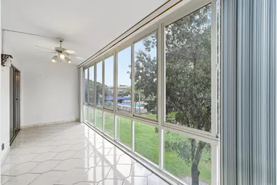 2302 Lucaya Lane #E3, Coconut Creek, FL 33066 - Photo 8